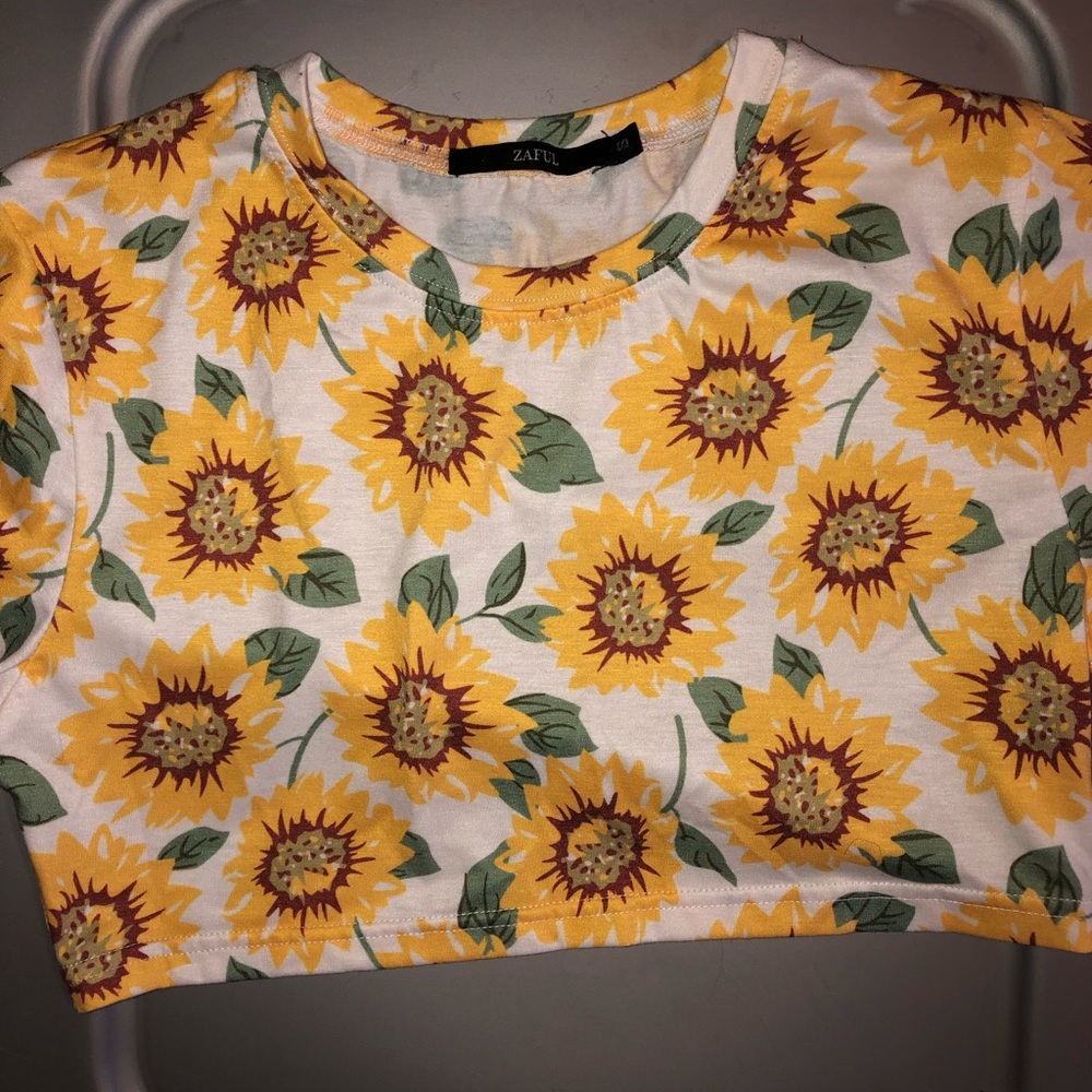 Floral crop top